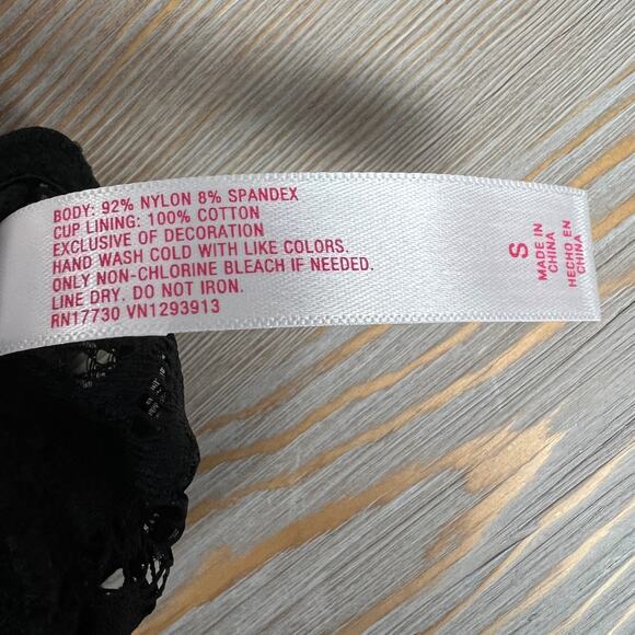 Xhilaration Black Push-Up Racerback Lace Bralette - Size Small - NWT - Picture 5 of 7